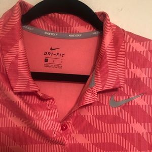 Nike Women’s Sleeveless Golf Shirt